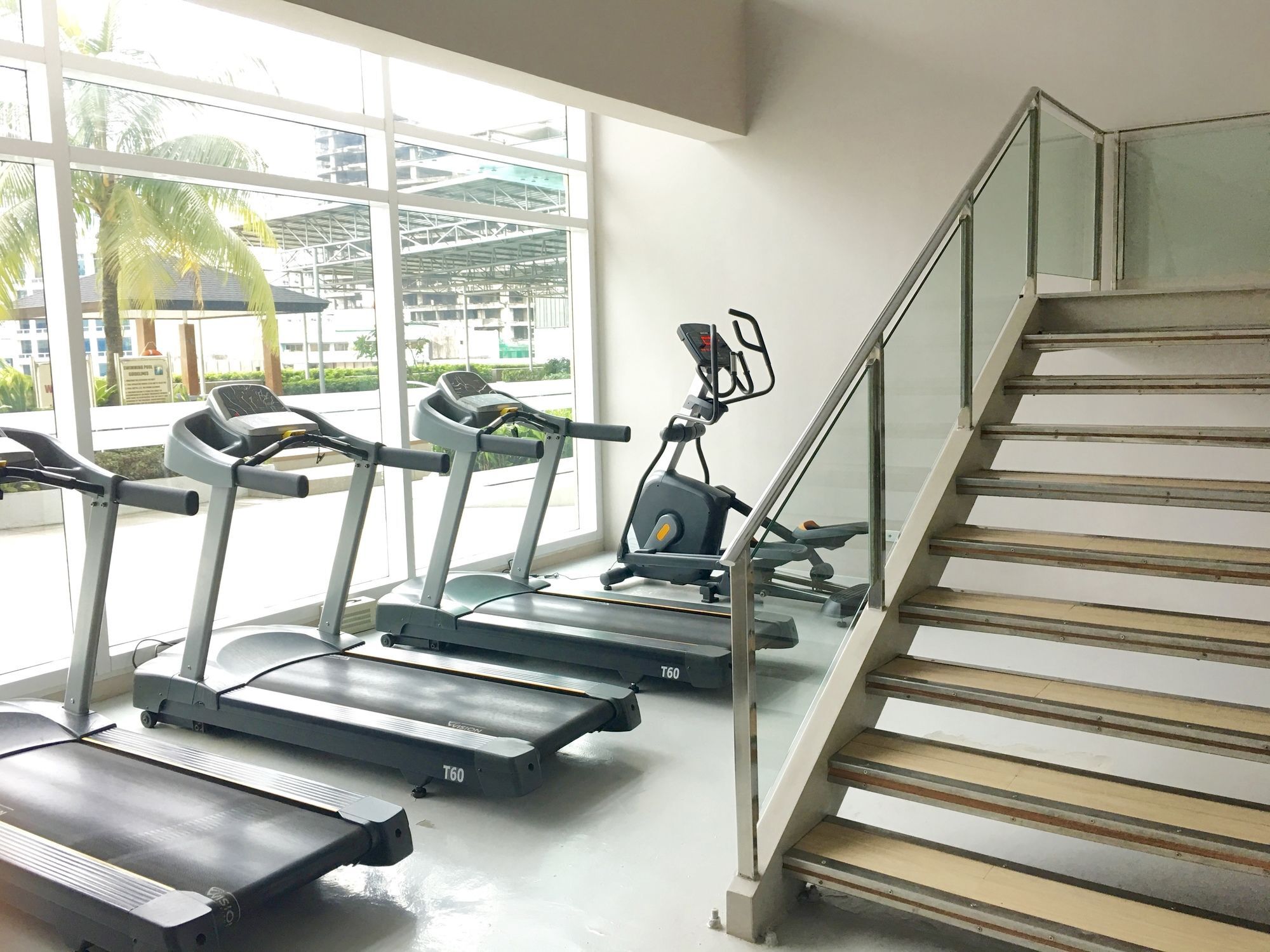 The Beacon Serviced Residences San Pedro Makati Exterior foto